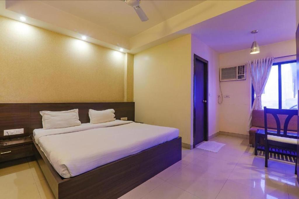 Shelter Hotel Лакхнау Экстерьер фото