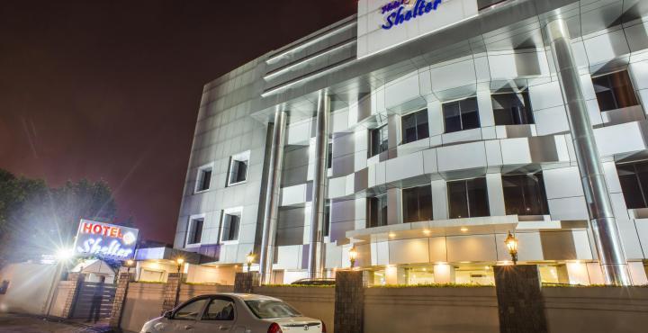 Shelter Hotel Лакхнау Экстерьер фото