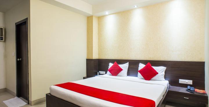 Shelter Hotel Лакхнау Экстерьер фото